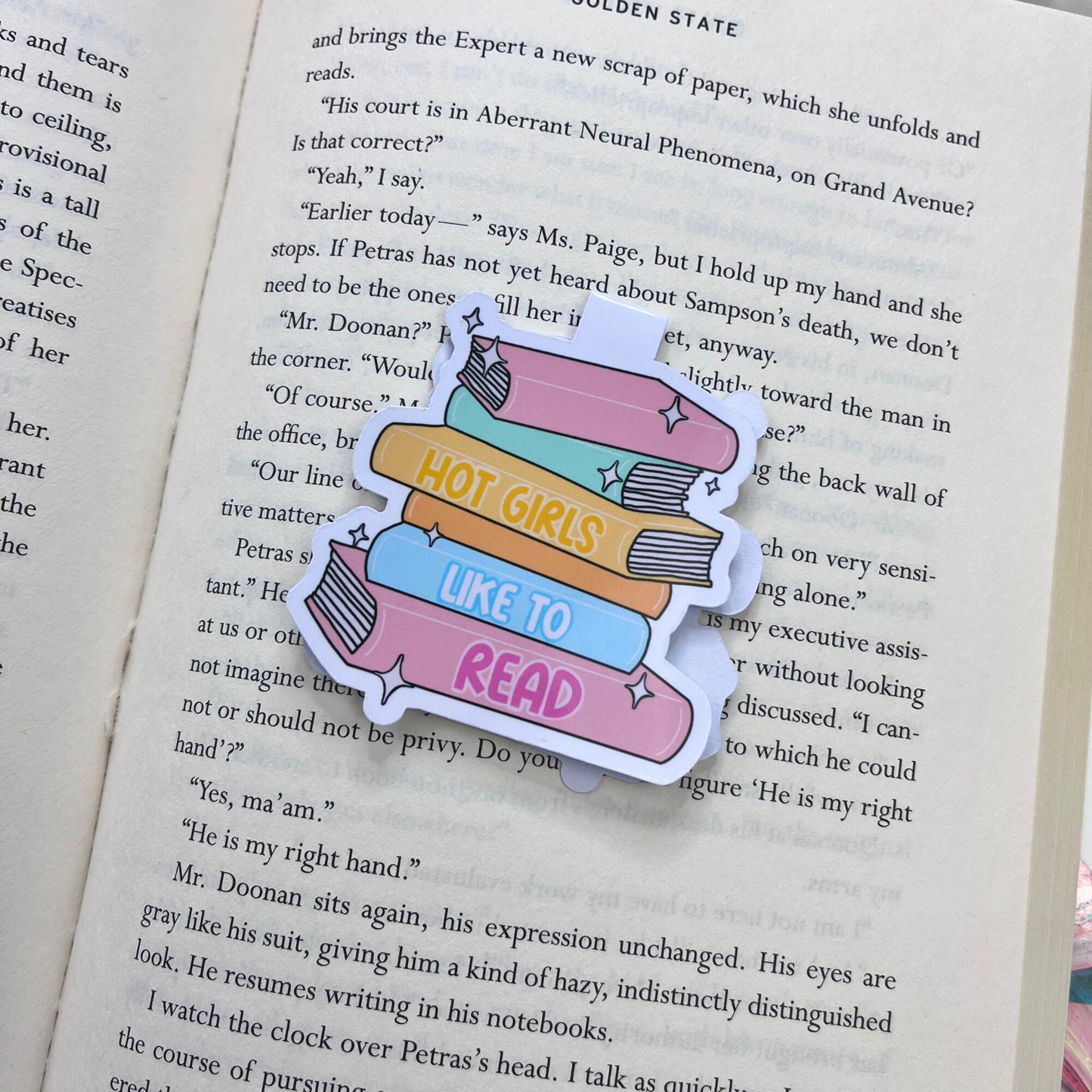 Hot Girls Read Magnetic Bookmark - The Glam Thangz