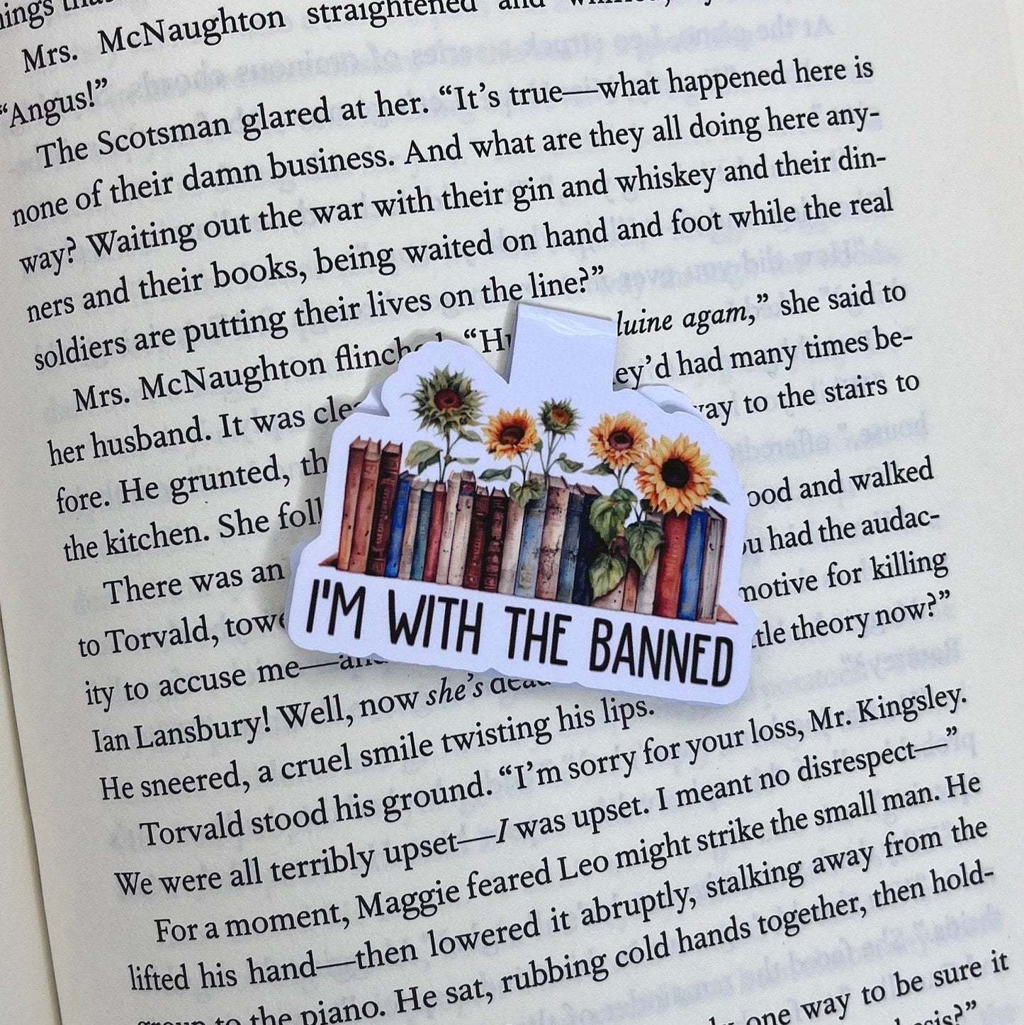 I'm With The Banned Books Magnetic Bookmark - The Glam Thangz