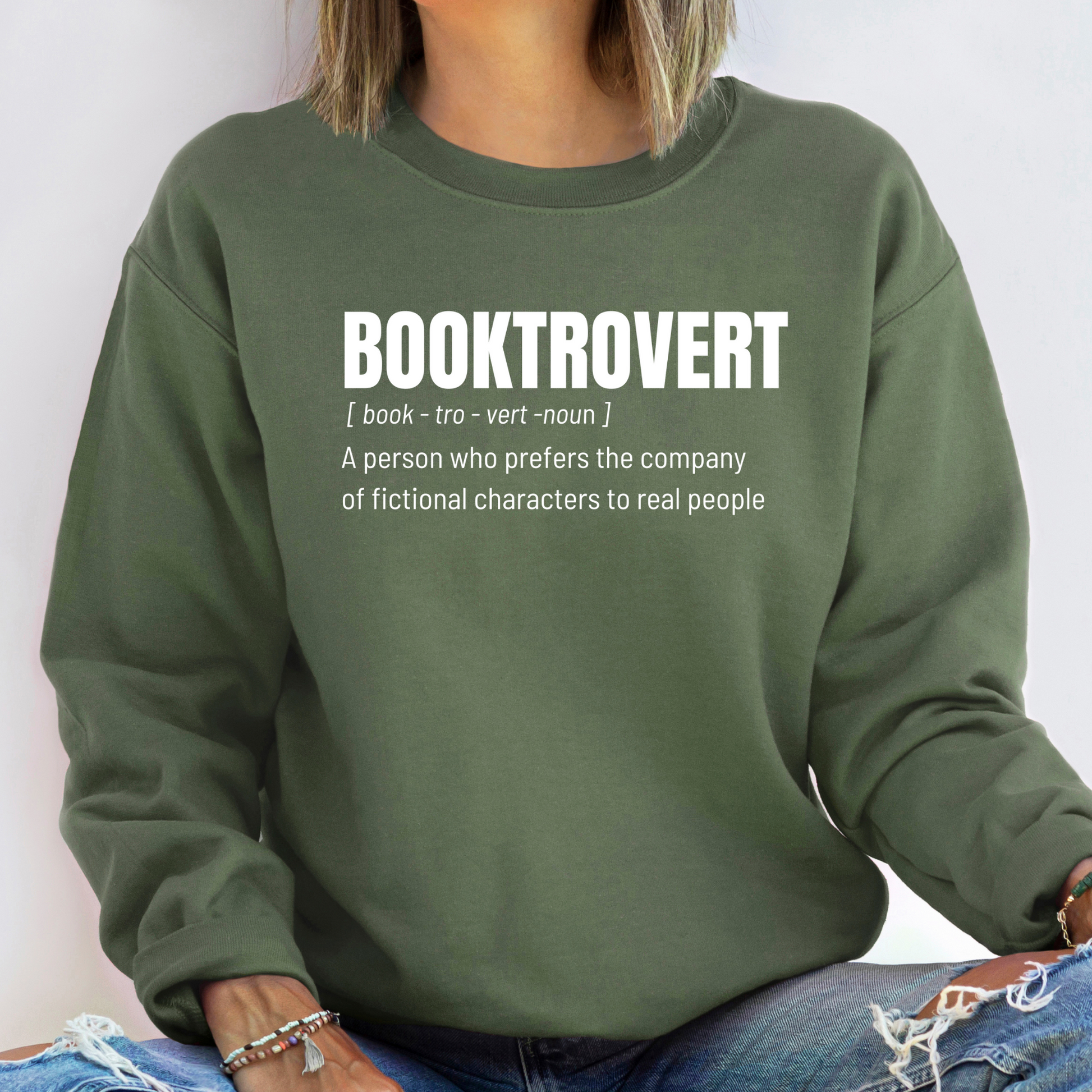 Booktrovert Sweatshirt - The Glam Thangz